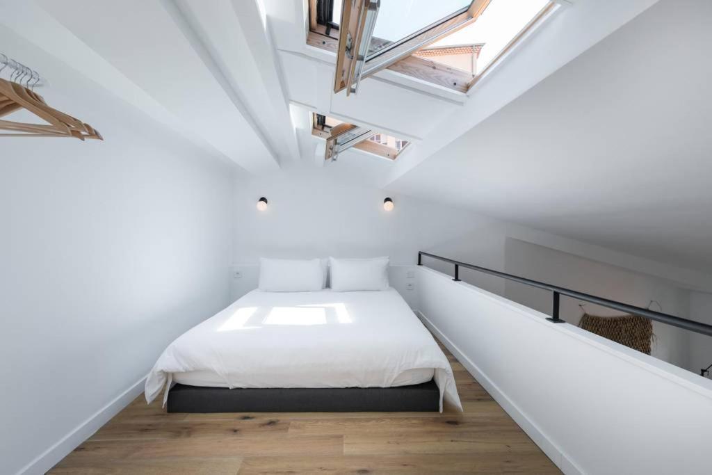 Malonat Duplex - Old Town Apartment Ница Екстериор снимка