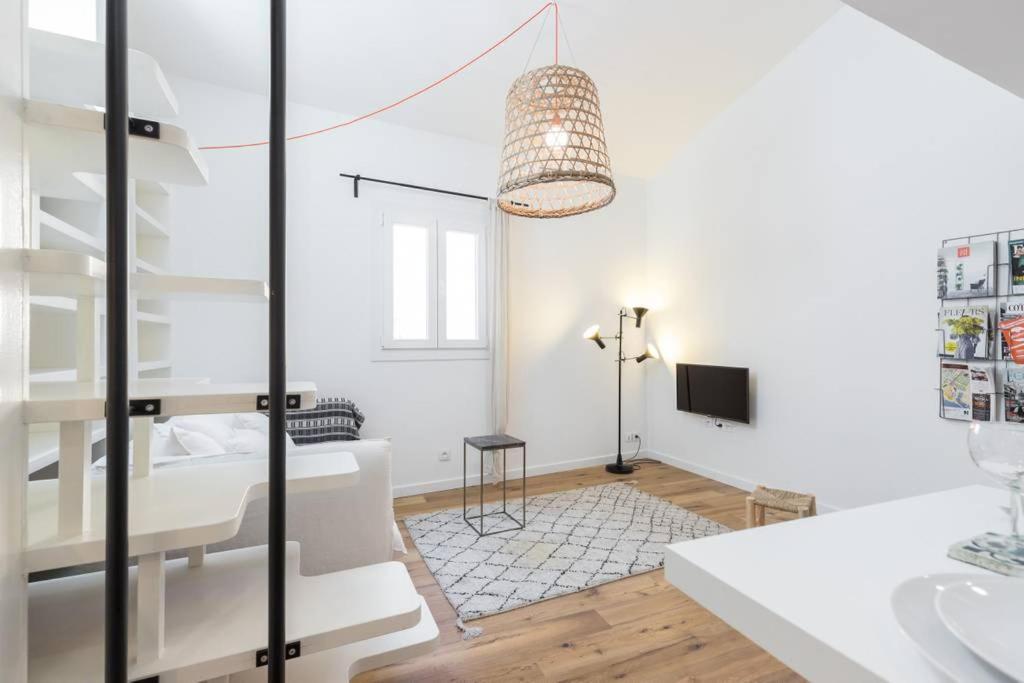 Malonat Duplex - Old Town Apartment Ница Екстериор снимка